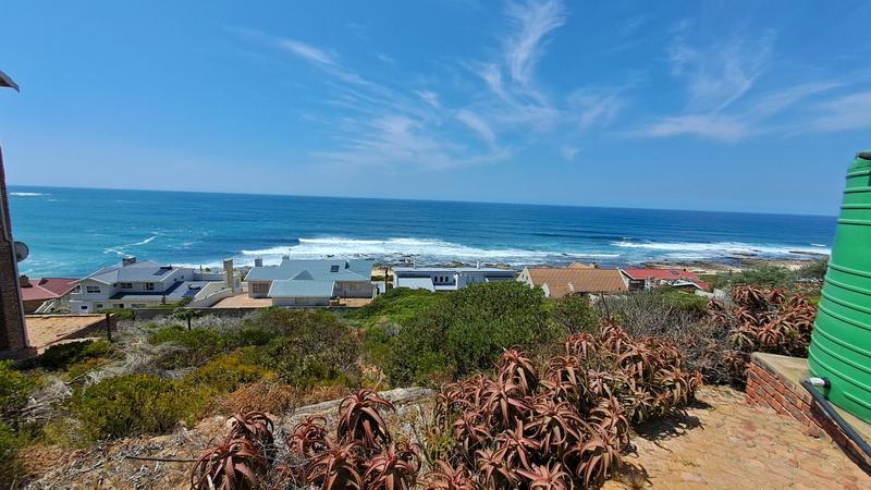 4 Bedroom Property for Sale in Jongensfontein Western Cape